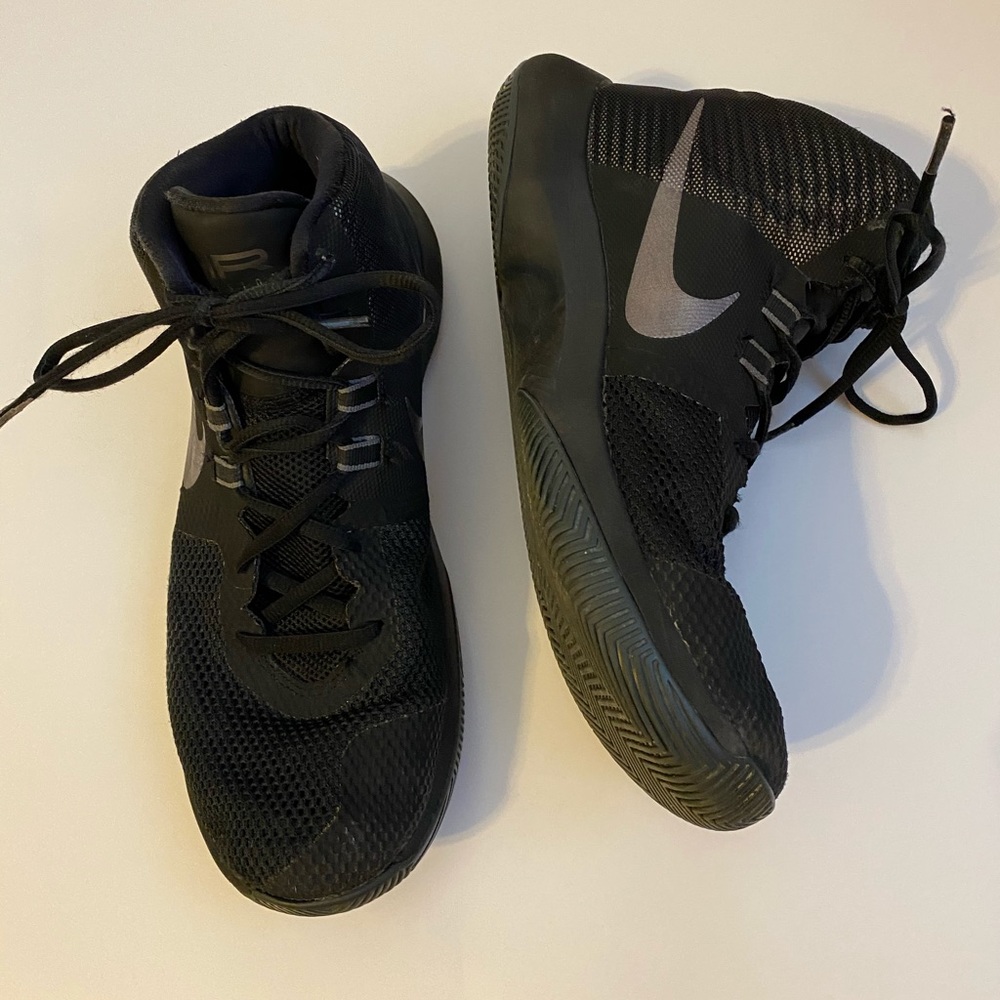 Nike Black Shoes